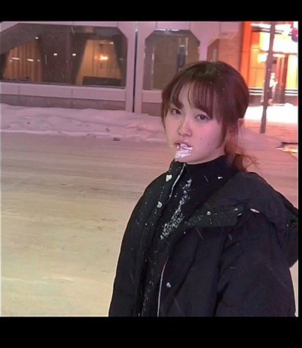 リトグリ大ファン かれんと芹奈の この二人の差 笑 面白い リトグリ かれん 芹奈 可愛い 雪