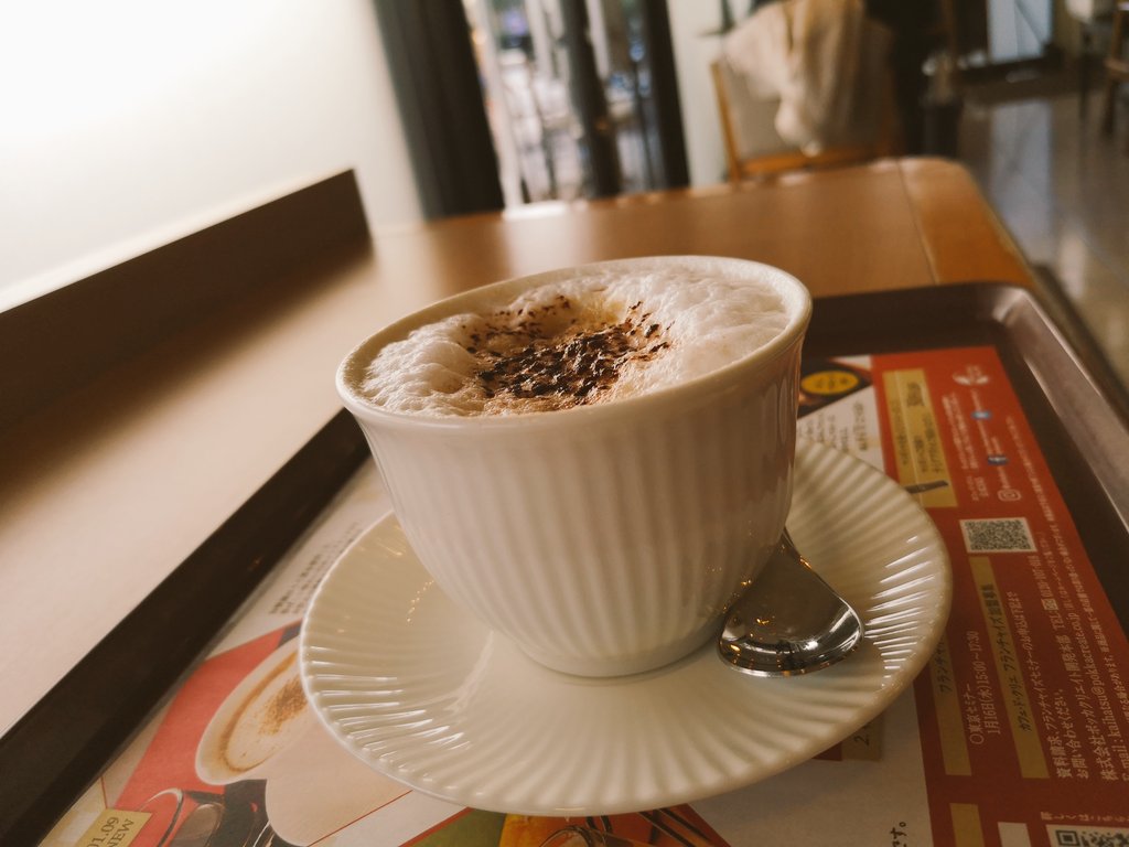 Cafe316Walking's tweet photo. クリエでカプチー��を嗜む
淹れたてのフワフワ具合は写真よりすごかったんだよ、ほんとに。 https://t.co/gadK5iy64T