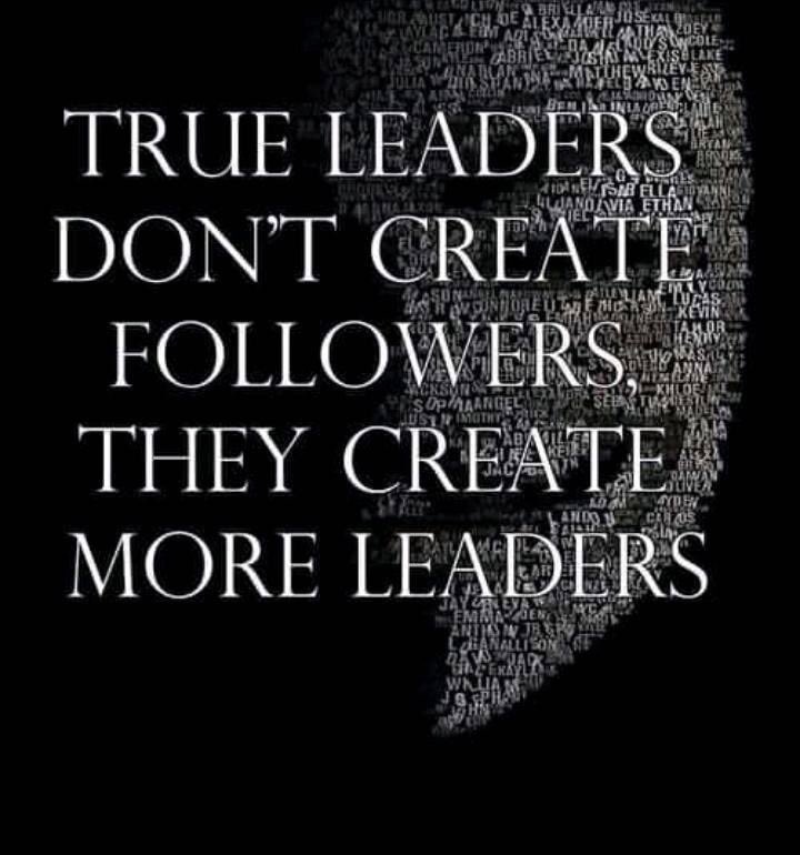 EDAyandaDlodlo's tweet photo. A senior manager in the Public Service must, through word and deed, inspire in colleagues an impulse for selfless service to the Country. 
Be that example first. #MondayMotivation #PublicServiceLeader https://t.co/0kP4YsuBUb