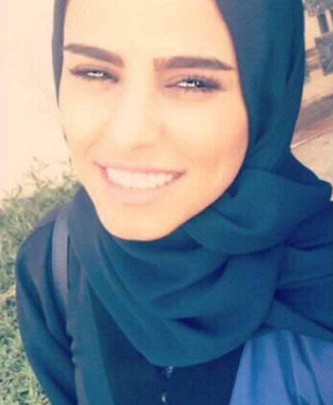 BrahimBoulayd's tweet photo. Philippines gov allowed Saudi officials to kidnap Dina Ali Lasloom from a Manila airport, duct tape her in a sheet, throw her into a van, and onto a plane back to #Saudi to her possible death or a lifetime of rape. #HelpDinaAli #SaveDinaAli #SaveRahaf https://t.co/hF84b0Phxf