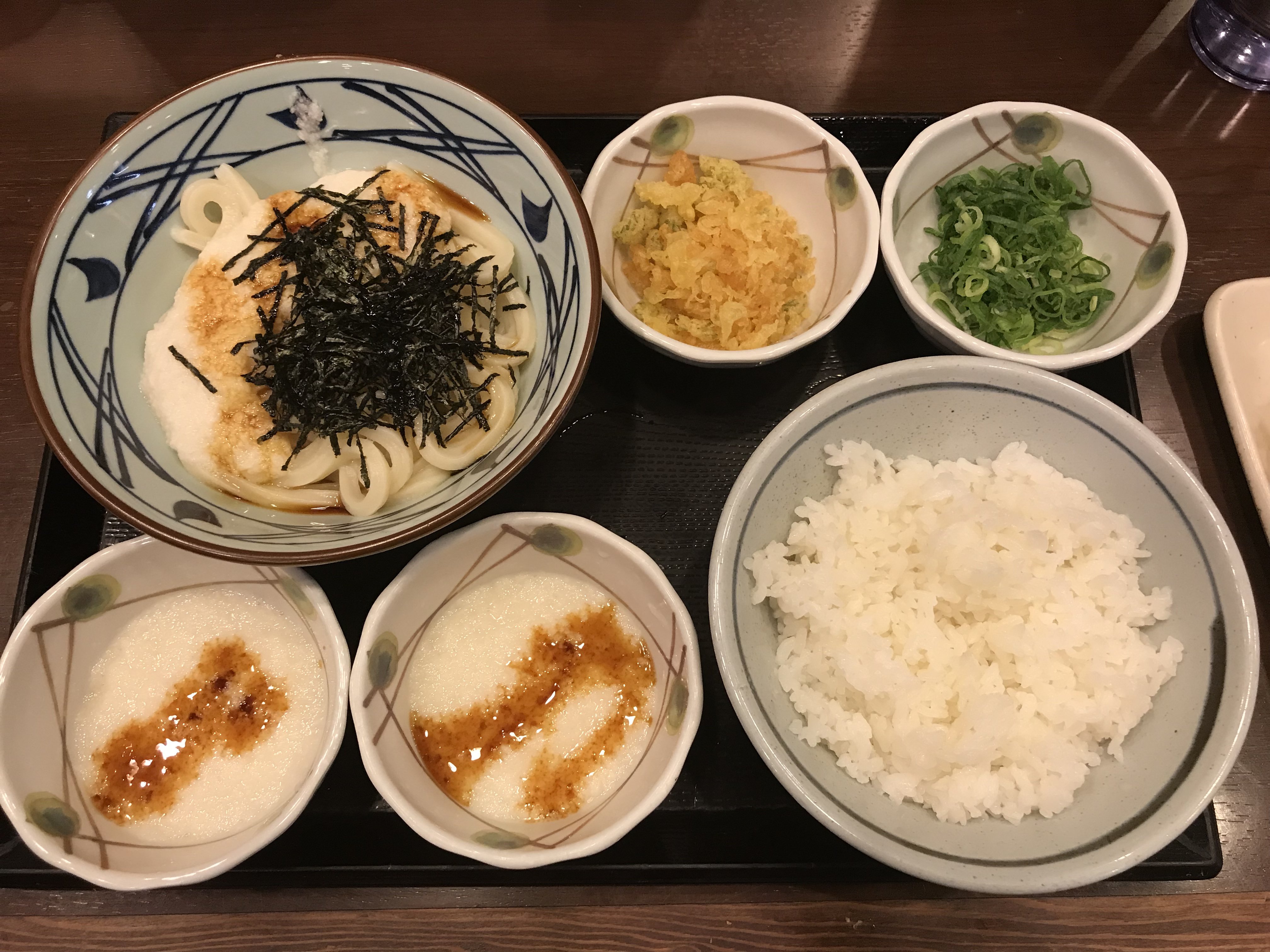 とろろん 丸亀製麺【公式】 على X: 