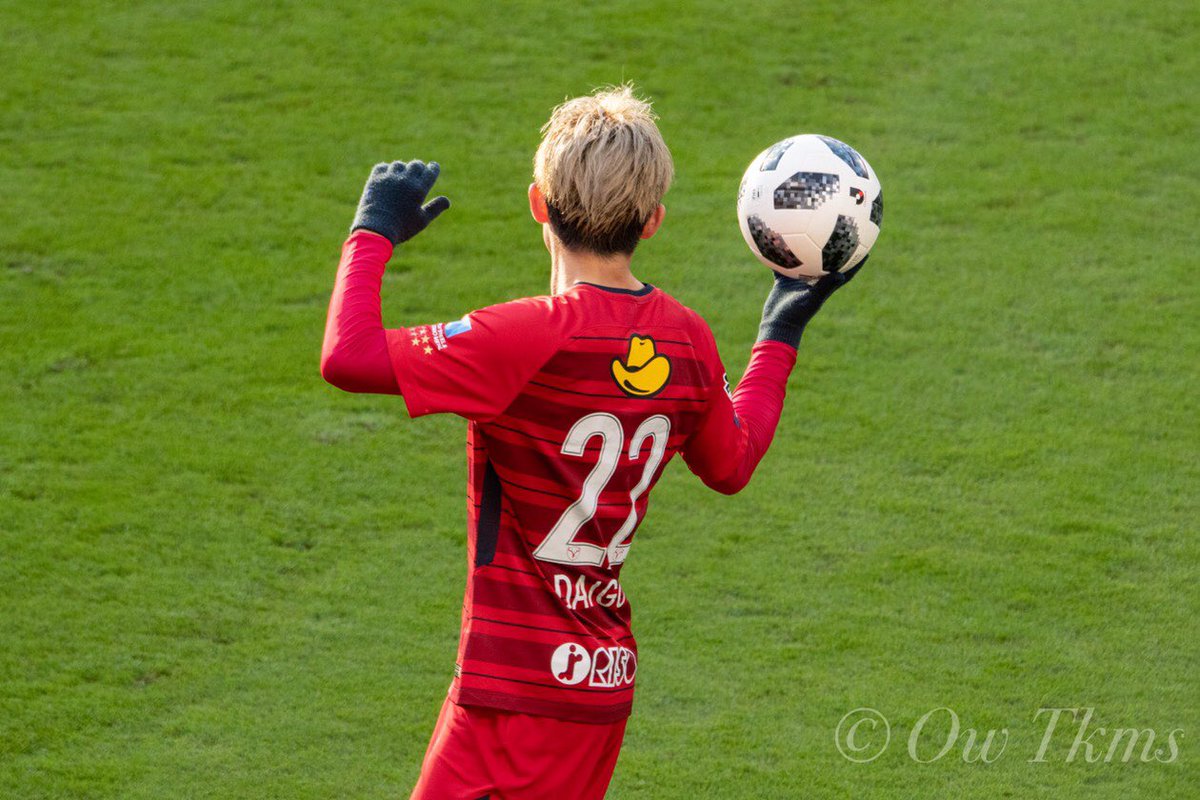 owatairin's tweet photo. thanks daigo

#西大伍
#鹿島アントラーズ
#ヴィッセル神戸 https://t.co/vQhwubPie3