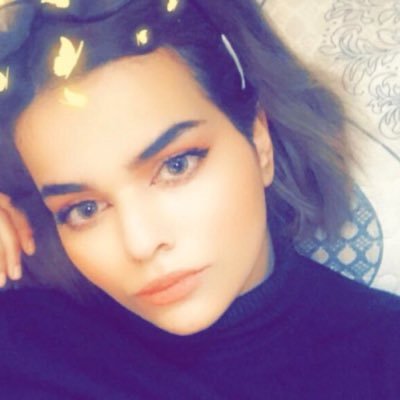 Reaproy's tweet image. Thai lawyers file injunction just over an hour ago with #Bangkok criminal court to prevent the deportation of #Rahaf to #Kuwait. Court should consider quickly because time is short &amp;amp; she faces dire peril if sent back from #Thailand.  Will Thailand respect rule of law? #SaveRahaf