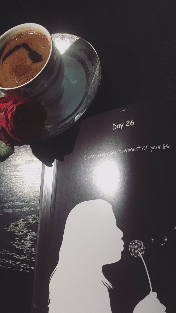 hodoa2016's tweet image. #صباح_الخير 
#قهوة_و_كتاب 
-قال ليها :الله يديك العافيّة.
-قالت ليهو :الله يديني ليك إنت، أصلاً العافيّة ممكن تكون زول.. 
#اكستاسي
@CoffeeAddicts5