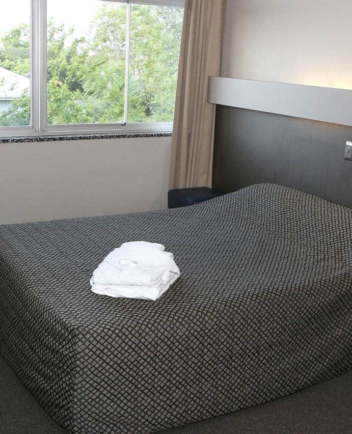 PubRoomsAUS's tweet photo. 🔥 NEW TO PUB ROOMS 🔥

💥THE BRIGHTON HOTEL 💥

The Brighton Hotel is a family-friendly hotel, located in northern Brisbane which offers beaches, great food and a relaxed weekend vibe. 🏝
. https://t.co/lSFwmLPV05