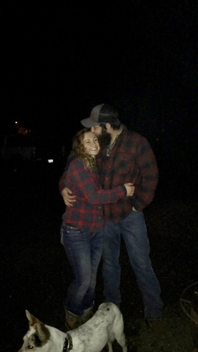 chlopoww's tweet image. Thankful for 2018 and that God gave me you during that whirlwind of a year.💛 here’s to more craziness w you, my elk hunting fool #cheezypost #iloverich