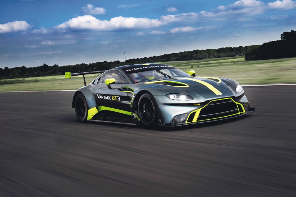 Great expectations: The dawn of the #Vantage #GT3 and #GT4. These two racing cars represent the next generation of #AstonMartinRacing.
Read the full story on #AMmagazine https://astnmrt.in/2QrfyLpย