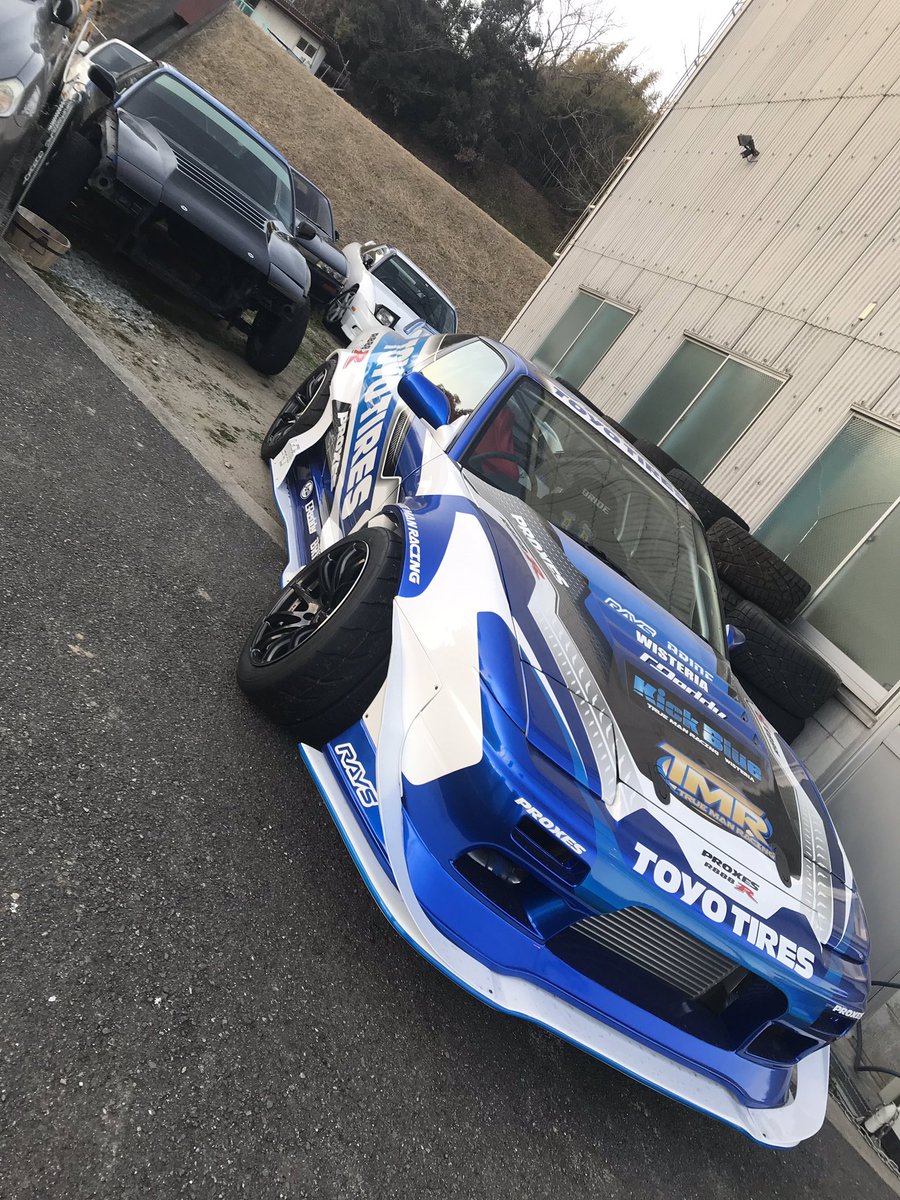 カワバタサンの秘密基地。
配達地域のそばで車ちょっと見せてもろた😬
