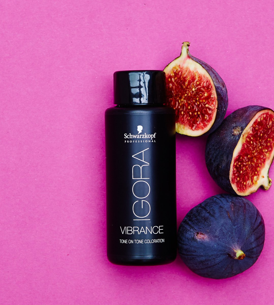 ¡ES LA HORA DE LOS COLORES EMOCIONANTES! ¡#IGORAVIBRANCE ahora puede hacer MÁS gracias a su Moisture Protecting Complex! 🌱 #MOREVIBRANCE
#demipermanent schwarzkopfpro.com/igora-vibrance