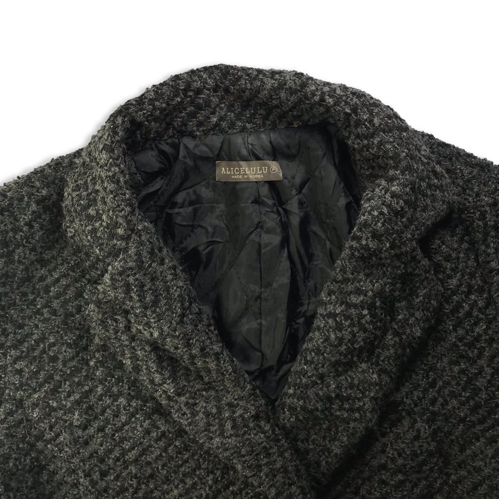 coatsecondshop tweet picture