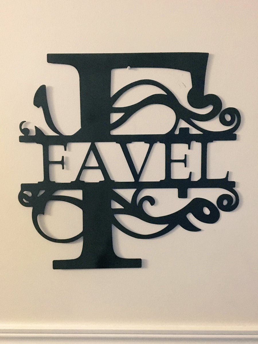 MHEnterprisesSK's tweet photo. Happy Monday friends! Wishing everyone a happy and healthy 2019. 

Here are some signs I made this past year that make for a great personalized wedding or anniversary gift. Have a limit your wanting to spend to? Not a problem, that can be worked around in most cases. https://t.co/sOtOBUgEui