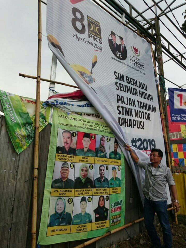 BASRISH4's tweet photo. Tolong kader PKS tertib lah https://t.co/02Tsr25vMi