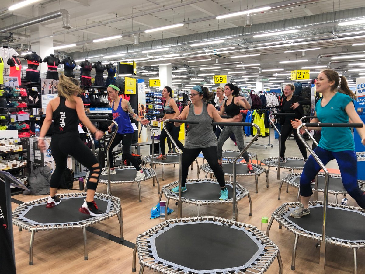 FitnessJumpx's tweet photo. Great JumpX Jumping Fitness class in Surrey Quays on Sunday.  #surreyquays #decathlon #jumping #jumpx #jumpingfitness #worldjumping #fitfam #fitnessaddict #girlgains #gymtime #fit4life #fitpo #fitness #fit #fitnessmotivation #fitnesssunday #motivationmonday https://t.co/sYYCaO8OvC