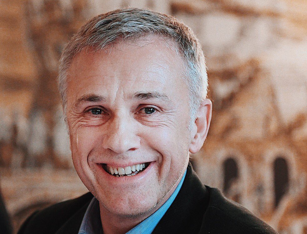 badpostwaltz's tweet photo. #news | Christoph Waltz in 2020, for Beethoven’s 250th birthday, will direct his third opera: Fidelio. The play will took place at the Theatre an der Wien in Vienna, Austria. Judith Holste, his wife, will design the costumes for this new production. 🎭 https://t.co/LWdccuxFfl