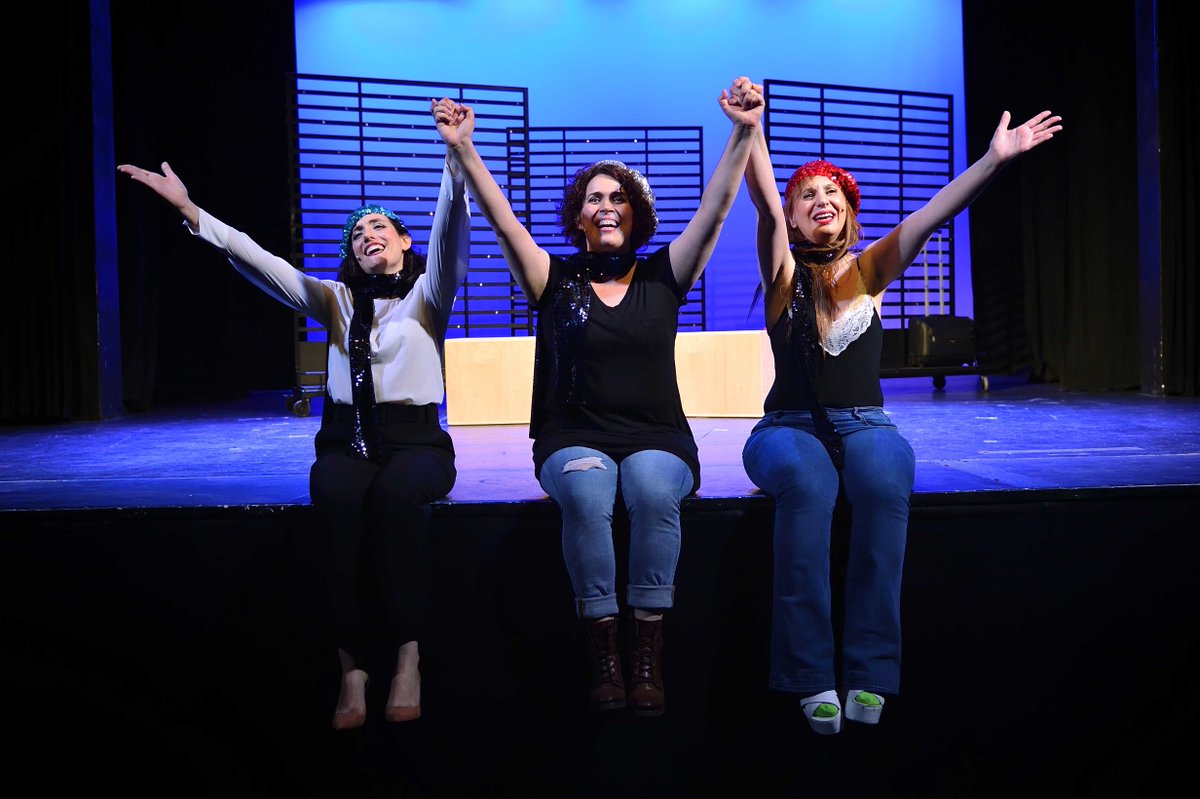 Gràcies, gràcies i GRÀCIES 😍❤! A tots i totes els qui heu vingut de viatge a PARÍS aquests quatre dies 🗼! Sense vosaltres, no hagués estat possible 👏🤗! 
Ara hem de pair-ho tot, que tanta paleodieta ens ha deixat una ressaca de nassos 🥦😂