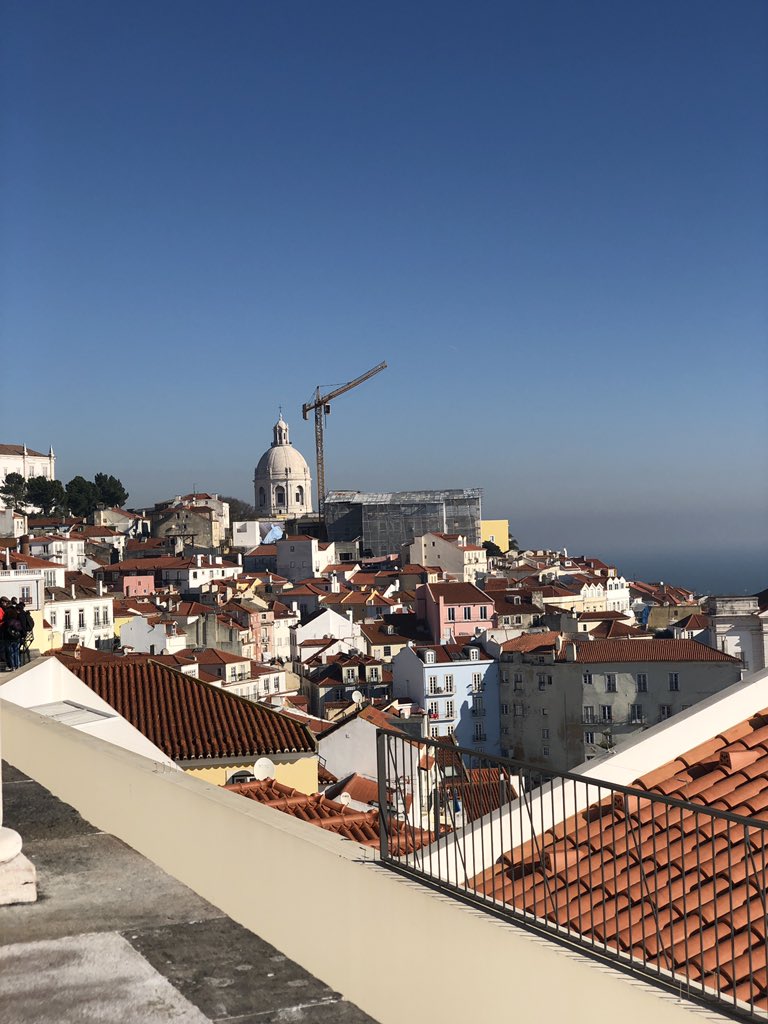 carossacc's tweet photo. Ameeeeee Lisboa y haber estado con @manuelarp20 https://t.co/zaaO4DDYqs