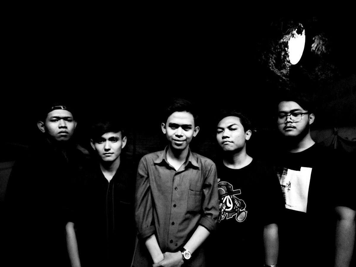 Yeah this is our formation 2019!! , Welcome Hendra Sucipto &amp; welcome back too! <a href="/shandeey_/">Shandy Syafadh</a>