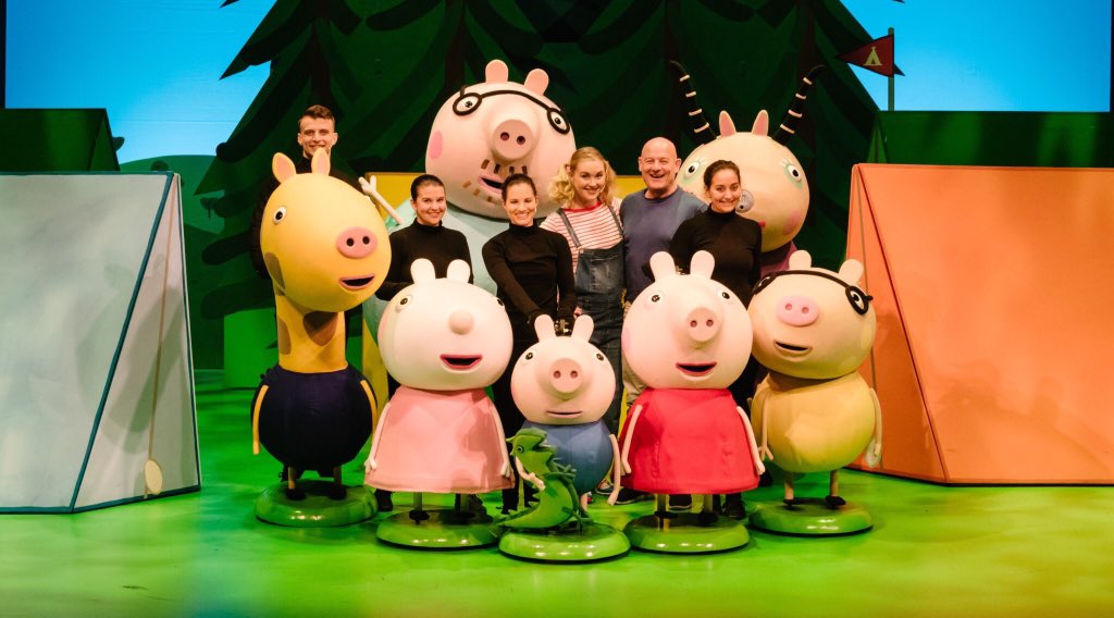 I can hardly believe after 15 months, 86 venues, 432 shows & countless wonderful audiences it's time to say goodbye to a certain #Pig! What an #adventure I've had. Thank you everyone @PeppaPigLive @Limelight_Group @FieryAngelHQ