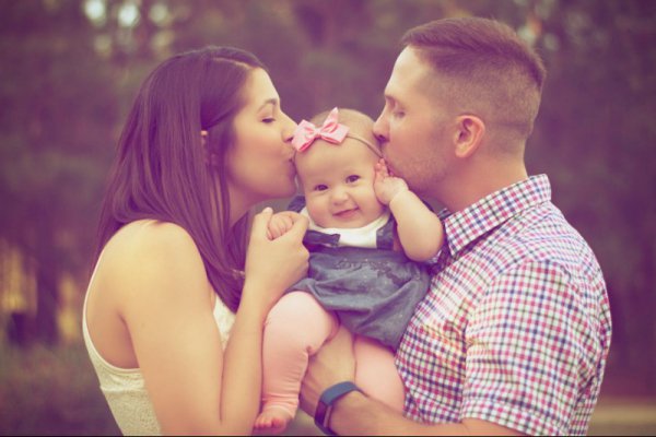 #kids Family Storytime TOMORROW  <a href="/KitsapLibrary/">Kitsap Library</a> socialrugrats.com/event/Family1d…