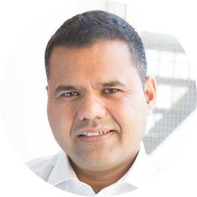 Cognism's tweet photo. “The Mayor and I are committed to doing all we can to support innovative small businesses like Cognism.” 

A fantastic show of support from Deputy Mayor for Business, @RajeshAgrawal! To find out more, please use this link to get in touch: https://t.co/izVTz421B0 https://t.co/s2gtq9s7e6