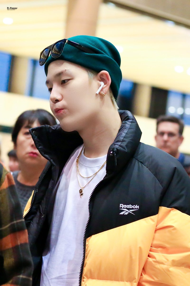 zelosduality's tweet photo. he is perfect in every single way 

#bap #junhong #zelo #비에이피 #준홍 #젤로 https://t.co/zMh6SDYA6z