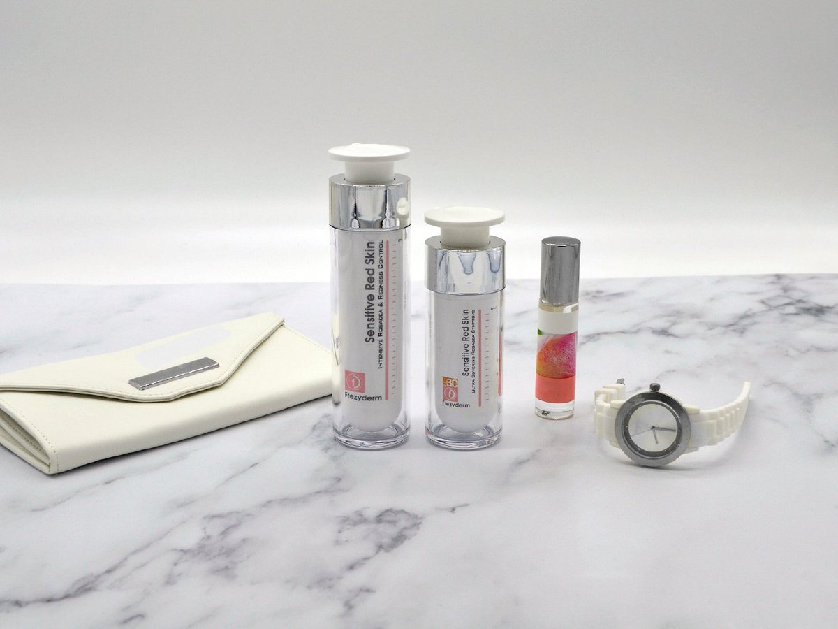 FrezydermUK's tweet photo. It’s a New Year but the winter weather is here to stay – and so are our award-winning Sensitive Red Skin Creams. Reducing the symptoms of rosacea and providing smooth coverage of red skin – giving you new confidence for the year ahead! https://t.co/MYflXxCl5w https://t.co/kunFOtcunh