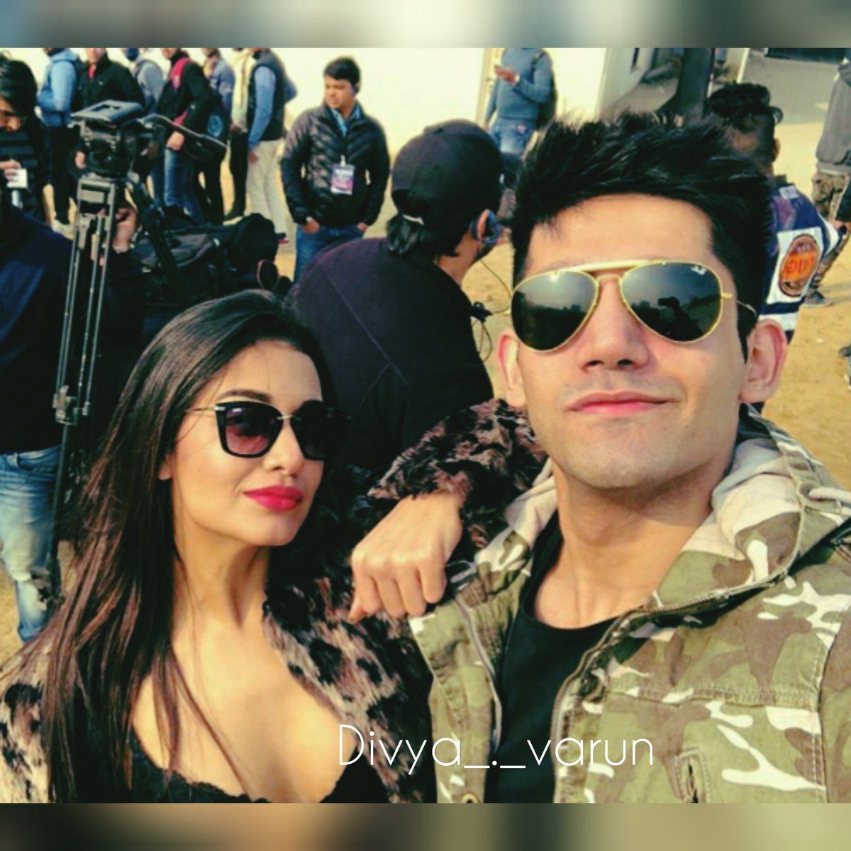 LifeDivya's tweet photo. Cutest couple in the whole world 
@VSood12 @Divyakitweet https://t.co/3OuHk1lHuY