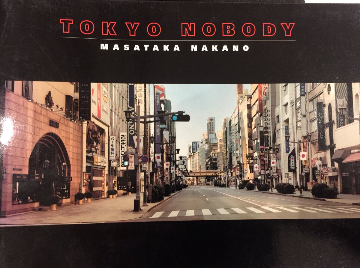 dis17jun's tweet image. TOKYO NOBODY
masataka nakano
リトルモア

正月或いは元旦。人っ子一人いない風景の写真集。今も好きな写真集。