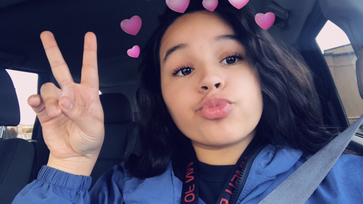 adrianarobles62's tweet photo. Sorry not sorry posting this one too . Plus I’m not very good with captions so I say the same thing over and over again . #imactuallysorry https://t.co/nDhGhszS7R