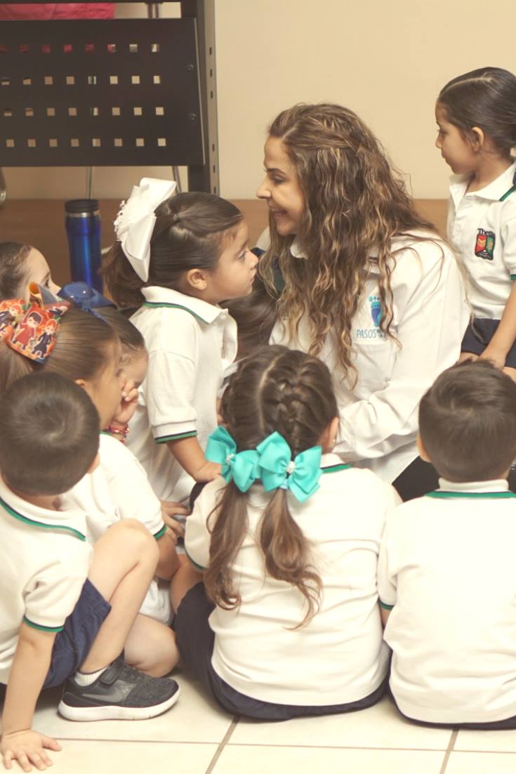 El programa de Pasos Para la Paz también se enfoca en los más pequeños, esta es la etapa ideal para comenzar a construir estilos de vida de #paz. 🕊

#SoloParaServir #JuntosvsElBullying