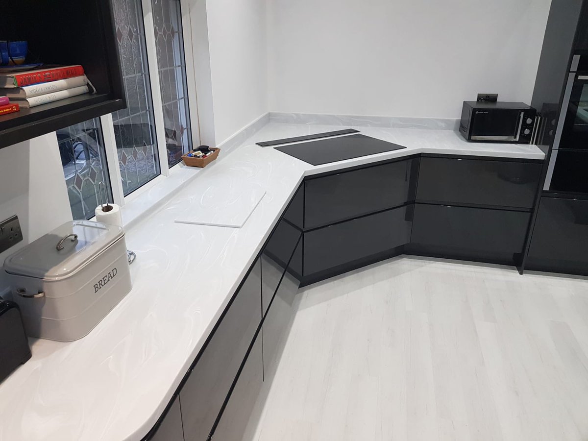HawdonSurfaces's tweet image. Grey Onyx Corian😍😍
Call or message Scott for more info or a free quote:
⭐Info@Hawdonworksurfaces.com 
⭐07848869222
⭐HawdonWorkSurfaces.com

#HawdonWorkSurfaces #Bespoke #Luxury #Seamless #SolidSurface #CheckATrade #GoogleReviews #Corian #GreyOnyx #Hygenic #GreyOnyx