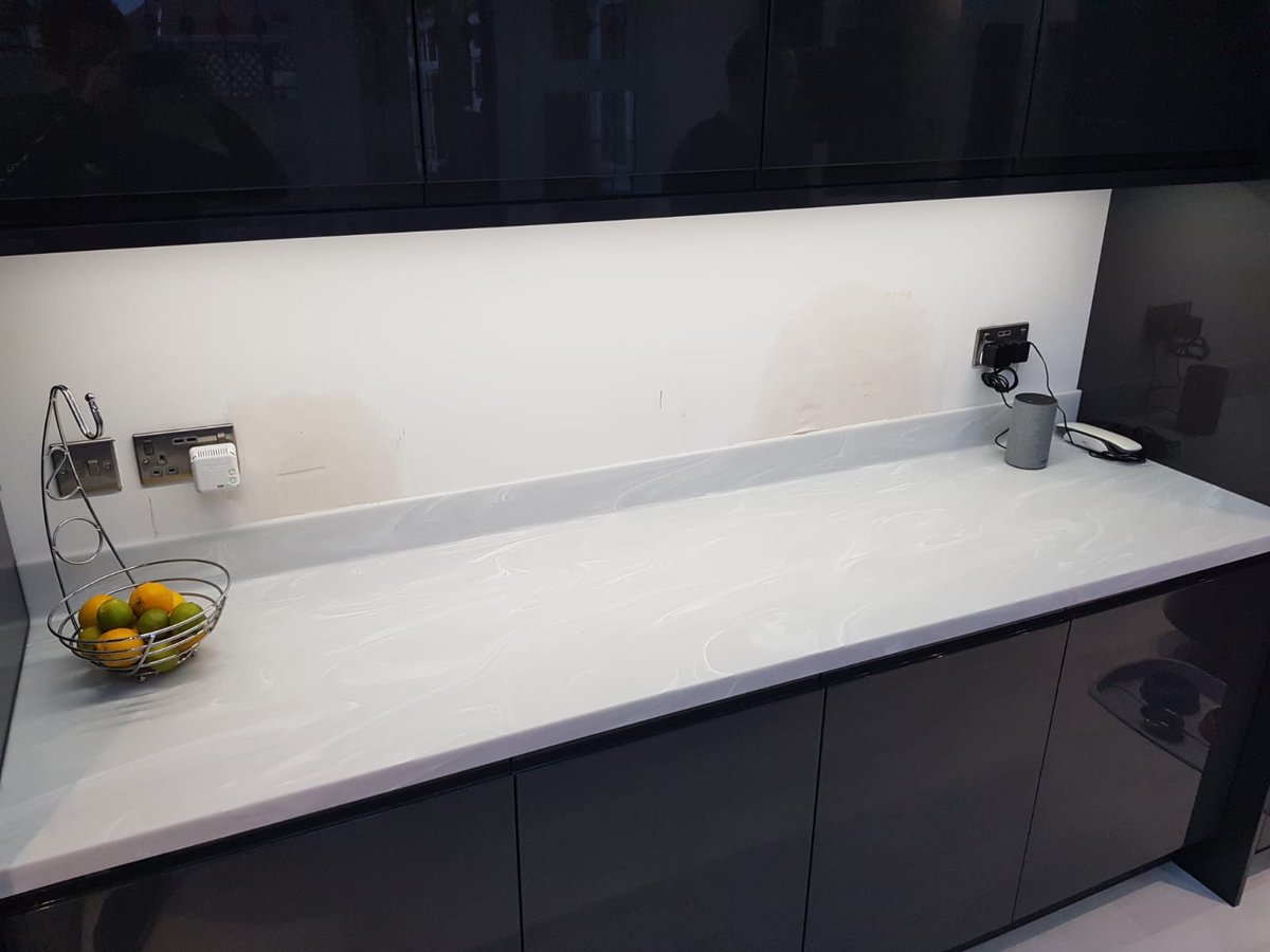 HawdonSurfaces's tweet image. Grey Onyx Corian😍😍
Call or message Scott for more info or a free quote:
⭐Info@Hawdonworksurfaces.com 
⭐07848869222
⭐HawdonWorkSurfaces.com

#HawdonWorkSurfaces #Bespoke #Luxury #Seamless #SolidSurface #CheckATrade #GoogleReviews #Corian #GreyOnyx #Hygenic #GreyOnyx