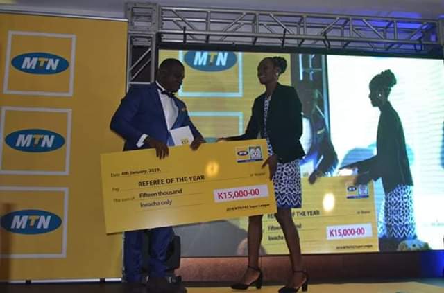 MTN ZAMBIA SHOULD MEAN WELL TO THE COMMUNITY,IS K15000 AS A REWARD FOR REFEREE OF THE YEAR AS A SOCIAL CORPORATE  RESPONSIBILITY. THIS IS A JOKE.