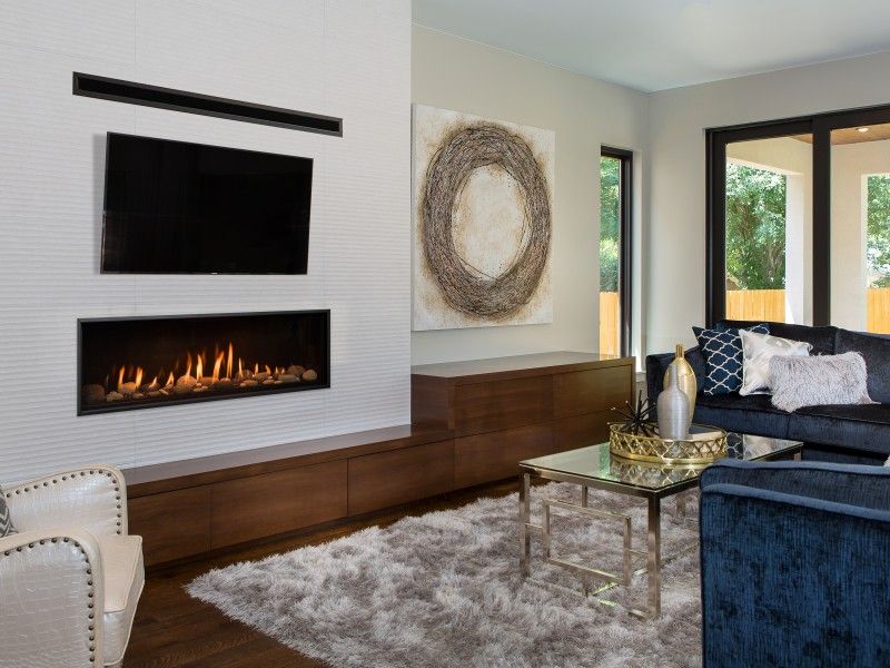 hpbapacific's tweet photo. Fit a #fireplace into #limitedspace with the Komfort Zone kit. Hang your TV right above the fireplace with no danger.  https://t.co/KSXTBQN292 #bigscreentv #smallspace #rennovations #cozy #woodburnng #reclaimedwood #pallets #barnwood #reduce #reuse #Makeitdo https://t.co/jzPYlEXsQY