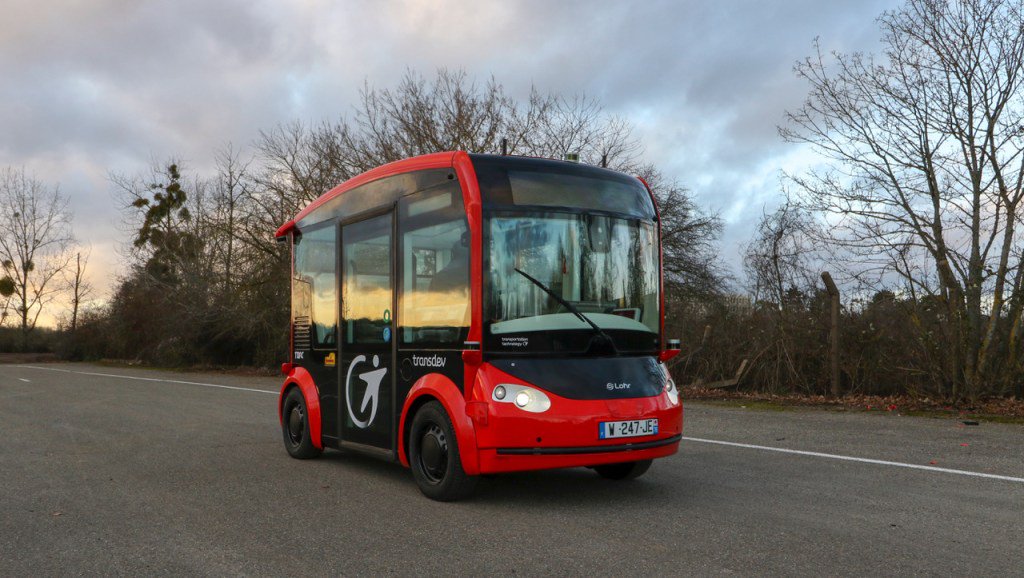 Torc Robotics and Transdev are launching autonomous shuttles to deliver people to public transit tcrn.ch/2QuKJ8A by <a href="/kirstenkorosec/">Kirsten Korosec</a>