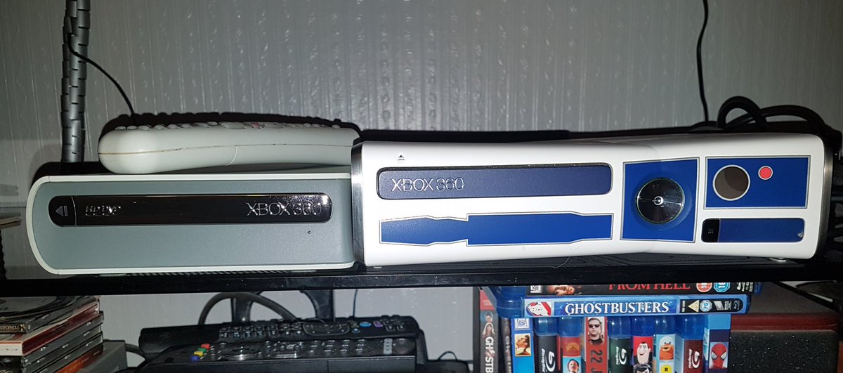 huddaz712's tweet image. Can&apos;t wait to get this set up. Shame the Xbox360 HD DVD doesn&apos;t work independently.. have some great movies to watch it&apos;s all good though! 😜 Still prefer HD DVD to Blu-ray ... #personalpreference