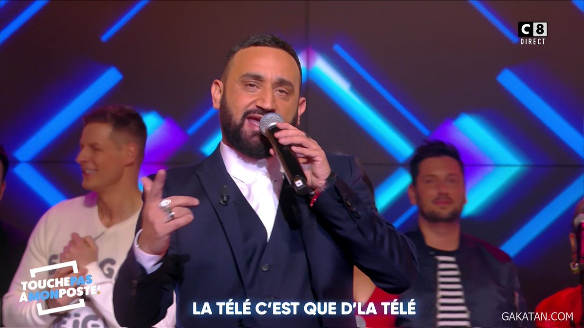 GaKaTaN's tweet image. #TPMP Je crois que depuis son passage dans #TLMC Baba veut devenir chanteur ...