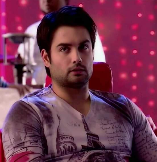 ItaMarenta's tweet photo. @Vivian_DsenaWeb @VivianDsena01 😍😍😍😍😍 https://t.co/yfl3ciuTXB