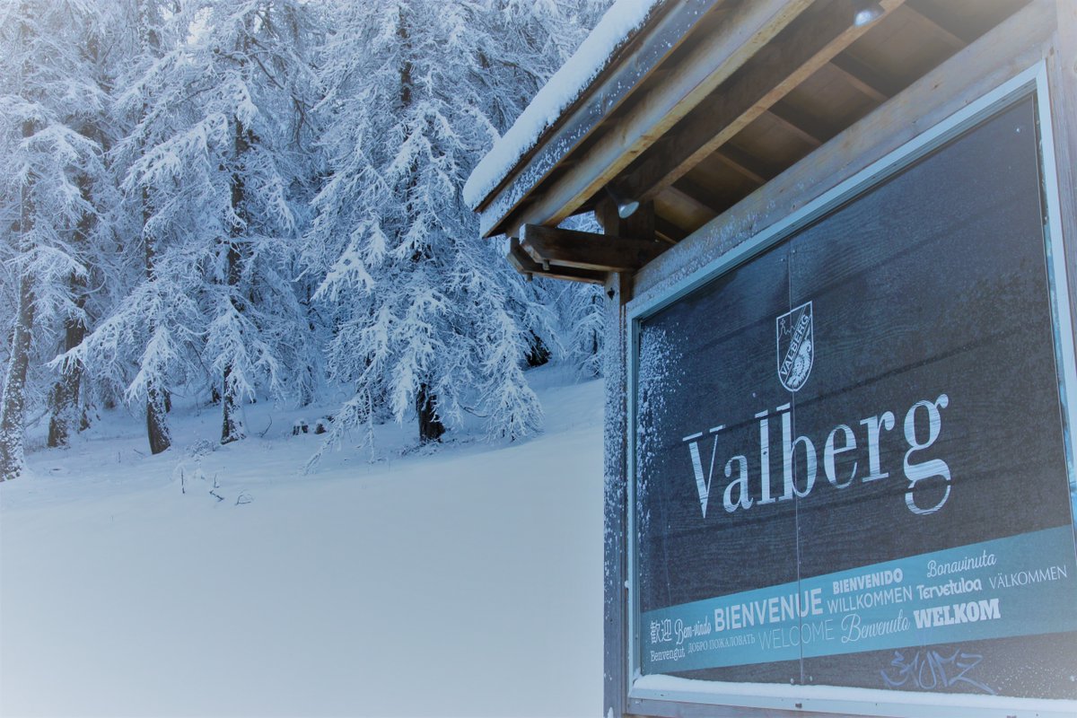 VALBERGAlpesSud's tweet photo. Top départ #BonPlan en #Janvier alors c'est le moment de poser #vacances ou #RTT
Pack #Zen avec motoneige et SPA ou Pack #middweek avec skipass
https://t.co/VGdhoCpJa5 https://t.co/daxwECpqsd