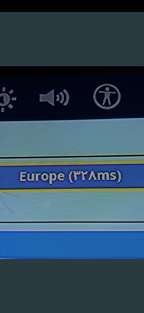 4FYeem9FgsAFrAo's tweet photo. بالله هاذا بنق العب فيه 
#FortniteMiddleEastServers https://t.co/dkSXtDjwex