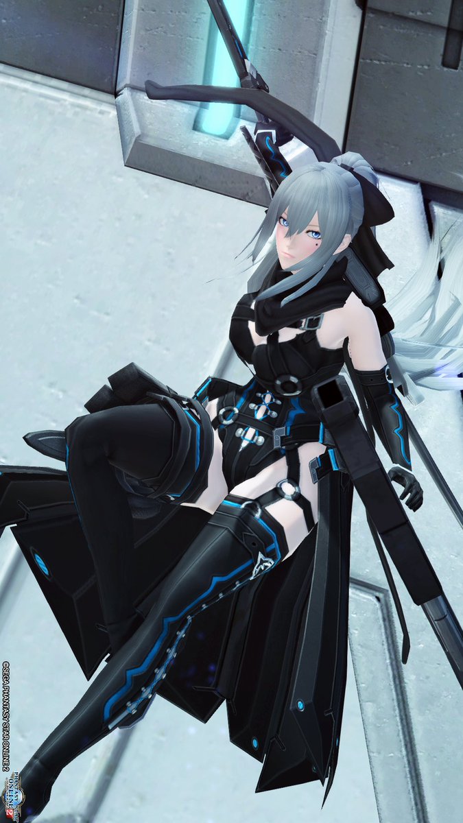 玲來 レイラ イクス刀完成 見た目をhfbカマイタチにしました ライフルは光跡で作るとしてロッドをどうしようか考え中です