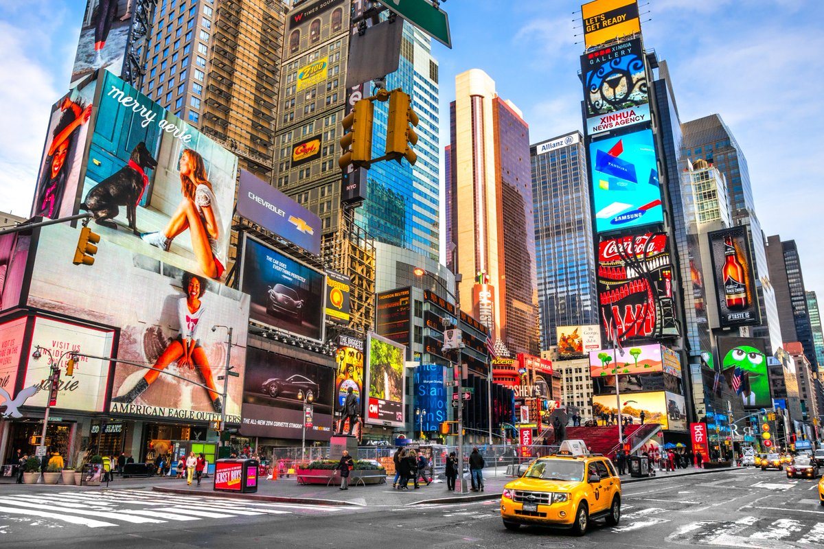 PryorCashman's tweet photo. We are proud to announce the election of @campoli_mike to the firm’s partnership and the promotion of Elizabeth Warner, Ross Bagley &amp; Kyle Miller to Counsel https://t.co/NEjE0LQinf #promotions #midsizeadvantage https://t.co/jIaiK9DrSz