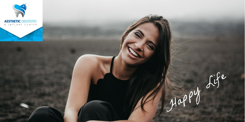 Start your week right!Happy Monday!
Life is 10 percent what happens to you and 90 percent how you respond to it. 
--Lou Holtz