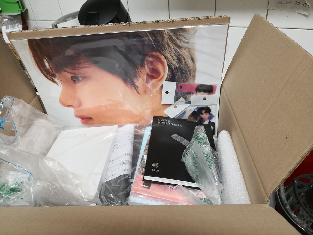 yoontaethilde's tweet photo. MERCIIIII 😍💕 #clienteheureuse @BoutiqueMusica https://t.co/gFVSv3lAuK