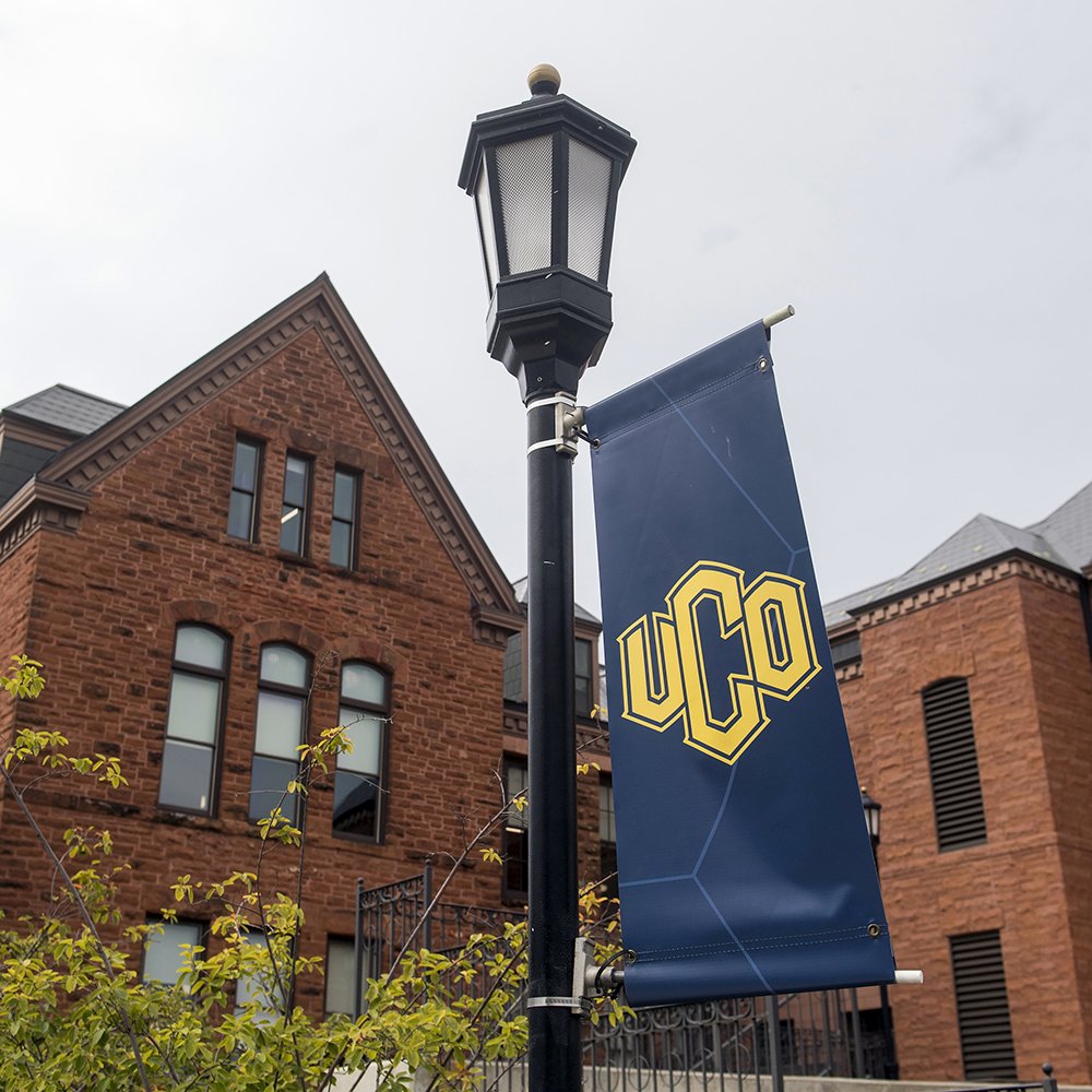 UCOBronchos's tweet photo. We're back in the office this week! Feel free to contact any of our offices from 8 a.m.-5 p.m. Monday-Friday.
Enjoy your final week off, Bronchos! Classes start Jan. 14. #RollChos #BronchoBreak https://t.co/qkAuYF5MR9