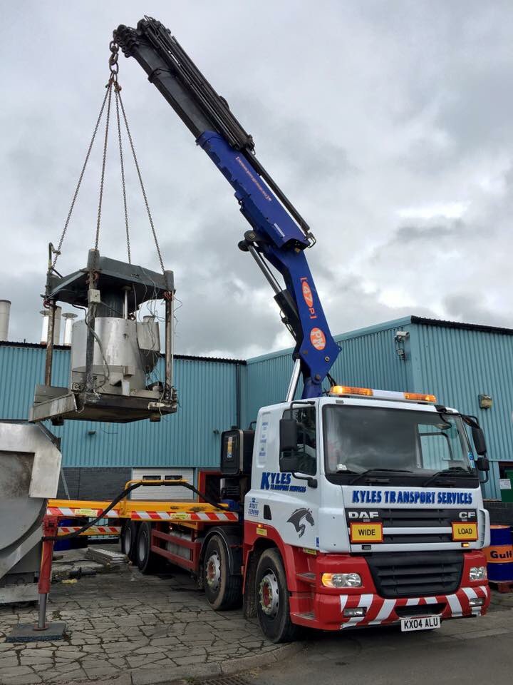 Kylestransport's tweet photo. Do you have machinery to relocate ?

We can offer a lift &amp; shift transport service for all types of machinery including -laundry machines , lathes , CNC ,

#machinery #transport #hiabhire #machine #relocation #factoryrelocation #haulage #kylestransport #machinerytransport https://t.co/9xapvqIch2