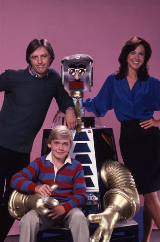 Happy birthday to Erin Gray!! Watch her play Kate Summers on What is your favorite Erin Gray role? 
