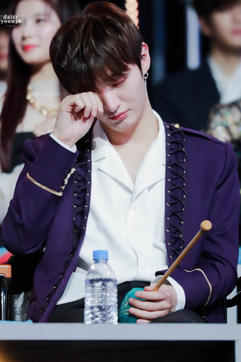 DaisyYoon38's tweet photo. 190106 골든디스크

Goodnight .🌙🌟

#윤지성 #워너원 #Yoonjisung https://t.co/ignXInWtZC