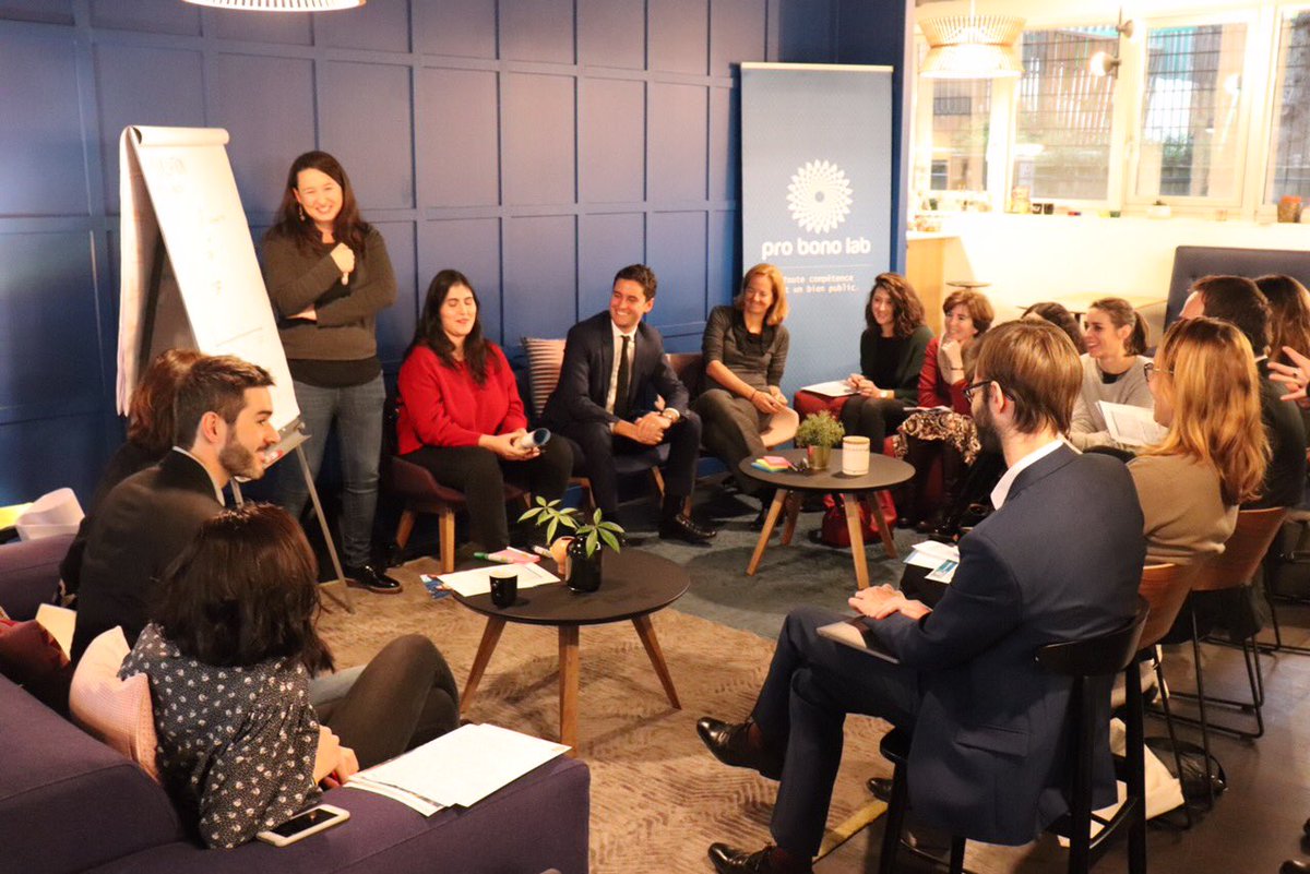 GabrielAttal's tweet photo. Visite de @ProBonoLab, intermédiaire de mécénat de compétences pour le développement associatif. Formidable écosystème qui mobilise une pluralité de talents au service du bien public. cc @celinecalvez https://t.co/fhaDyYMLnH