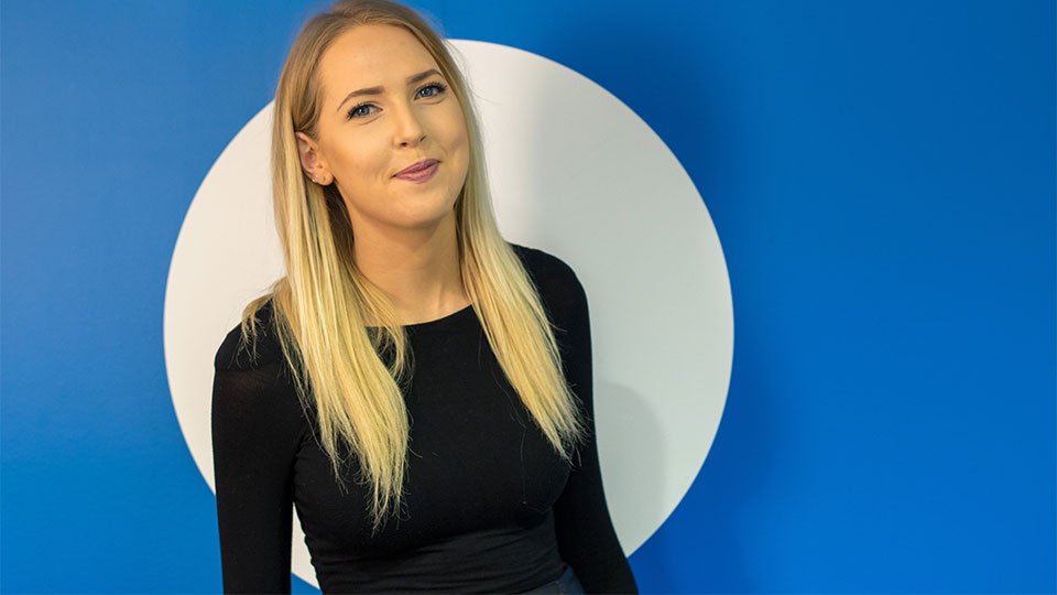 OptometryToday's tweet photo. Optometry undergraduate at the University of Plymouth @PlymUni, Chloe McGregor, shares her aspirations as she nears the end of her third year of studying https://t.co/lNfSqyNyDe #optometry #studentoptom #optom https://t.co/FxDBl61jxD